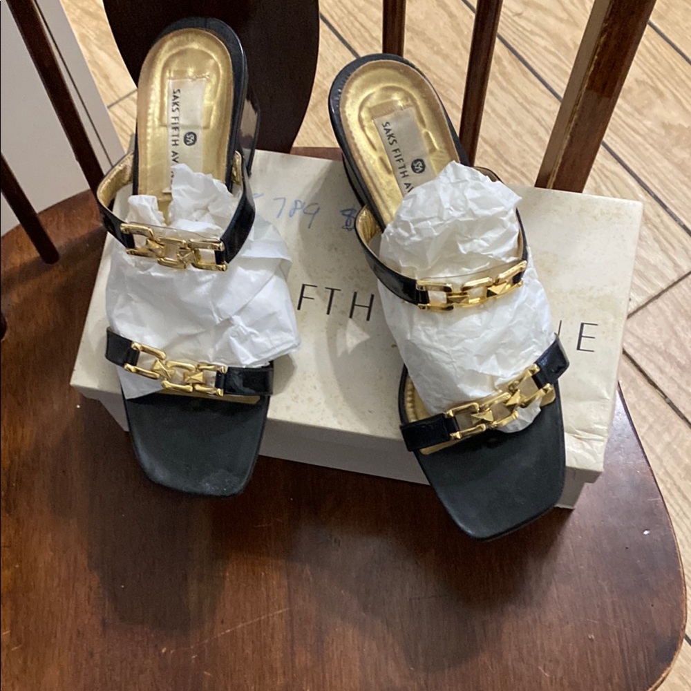 Black and Gold Women’s Sandal
